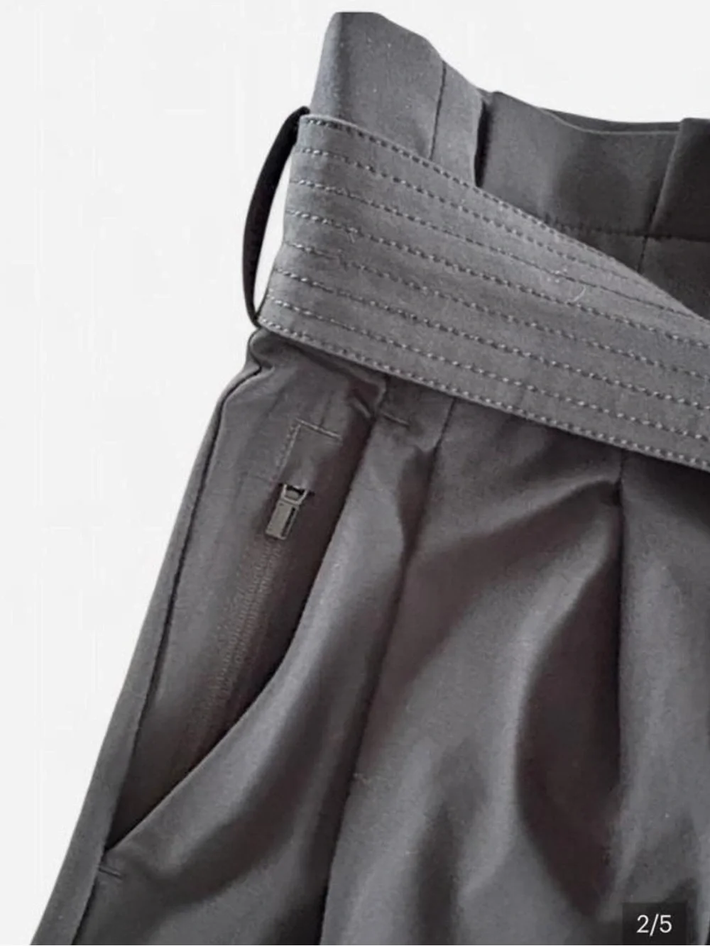 Athleta Skyline Short II Black Paperbag Belted Travel Shorts Size 0 NWOT